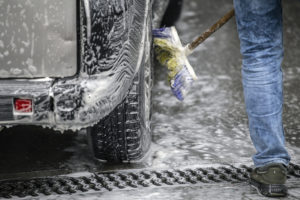 car-wash-with-brush