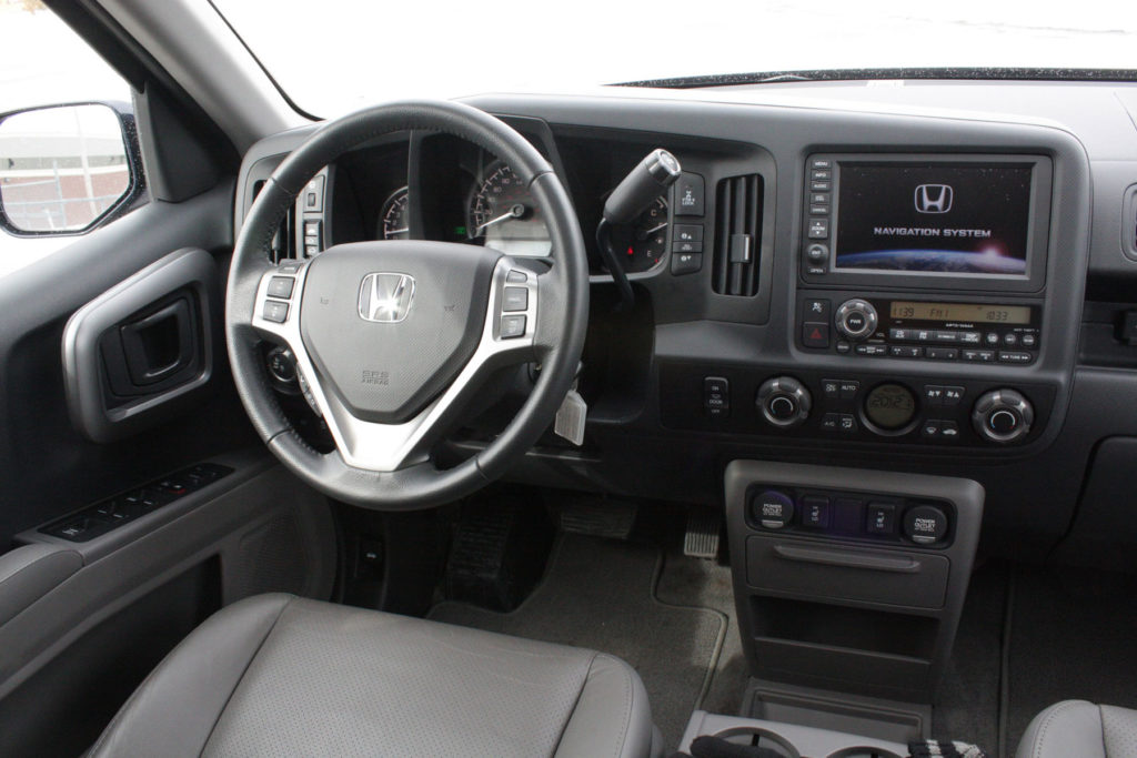 2014 Honda Ridgeline instrument panel